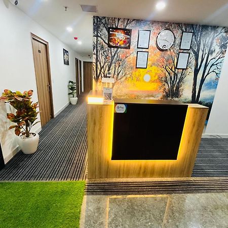 Townhouse Happy Habitat Guest House Greater Noida Esterno foto