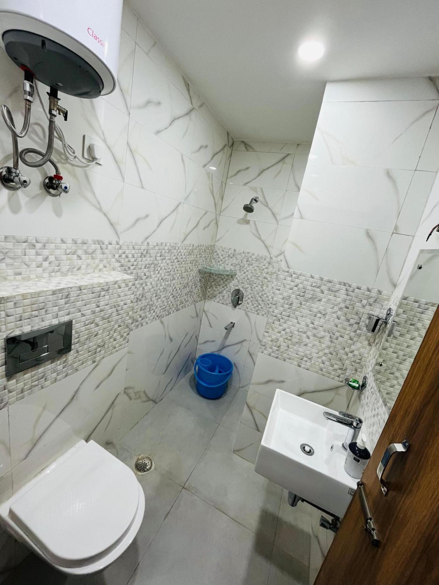 Townhouse Happy Habitat Guest House Greater Noida Esterno foto